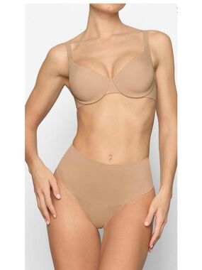 SKIMS SMOOTHING INTIMATES UNLINED FULL COVERAGE BRA 32DDDD